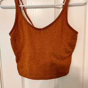 Vuori Crop Tank with Built-In Bra – Rust Brown – Women’s - M